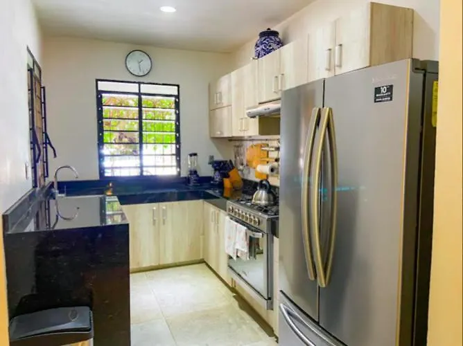 Casa Centrica 5Bed/5Bath Ac/Gym 5 Min 5Ta Av Y Playa Villa Playa del Carmen Holiday home