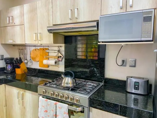 Dom wakacyjny Willa Casa Centrica 5Bed/5Bath Ac/Gym 5 Min 5Ta Av Y Playa Playa del Carmen